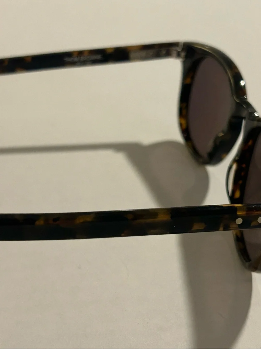 Thom Browne TB-0005-B-T-02Sunglasses Dark Havana Tortoise Brown Lenses 47 22-150